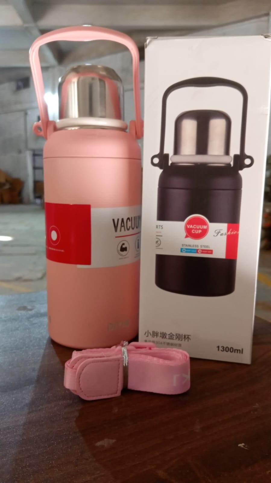 Stainless Steel Tumblers 316 Stainless Steel Vacuum Insulated Cup Bottle Portable Travel Kettle Water Bottle (1300 Ml) - warehousetech13