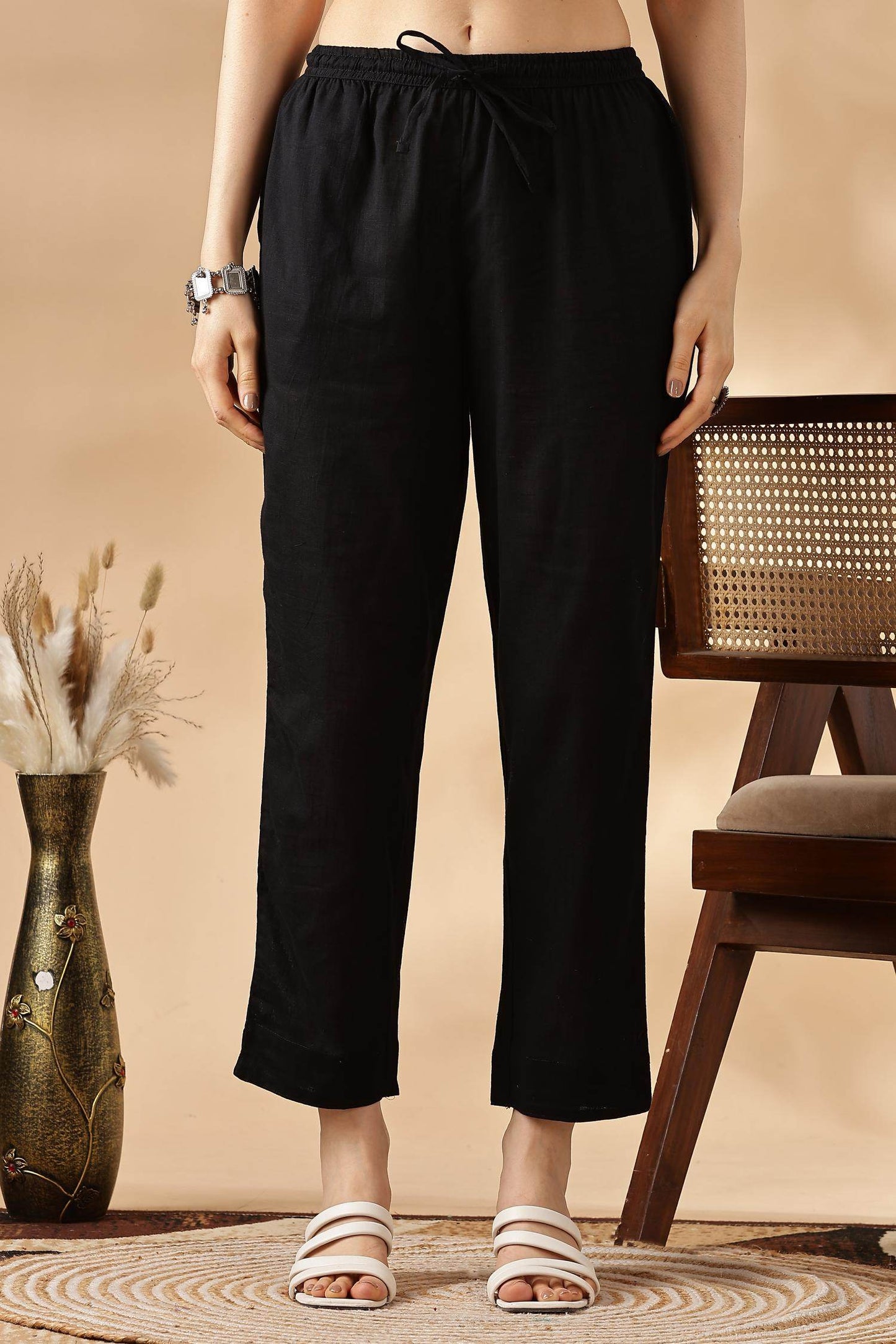 Rashmika Cotton Black Kurta Set - Elegant & Comfortable Ethnic Wear for Women