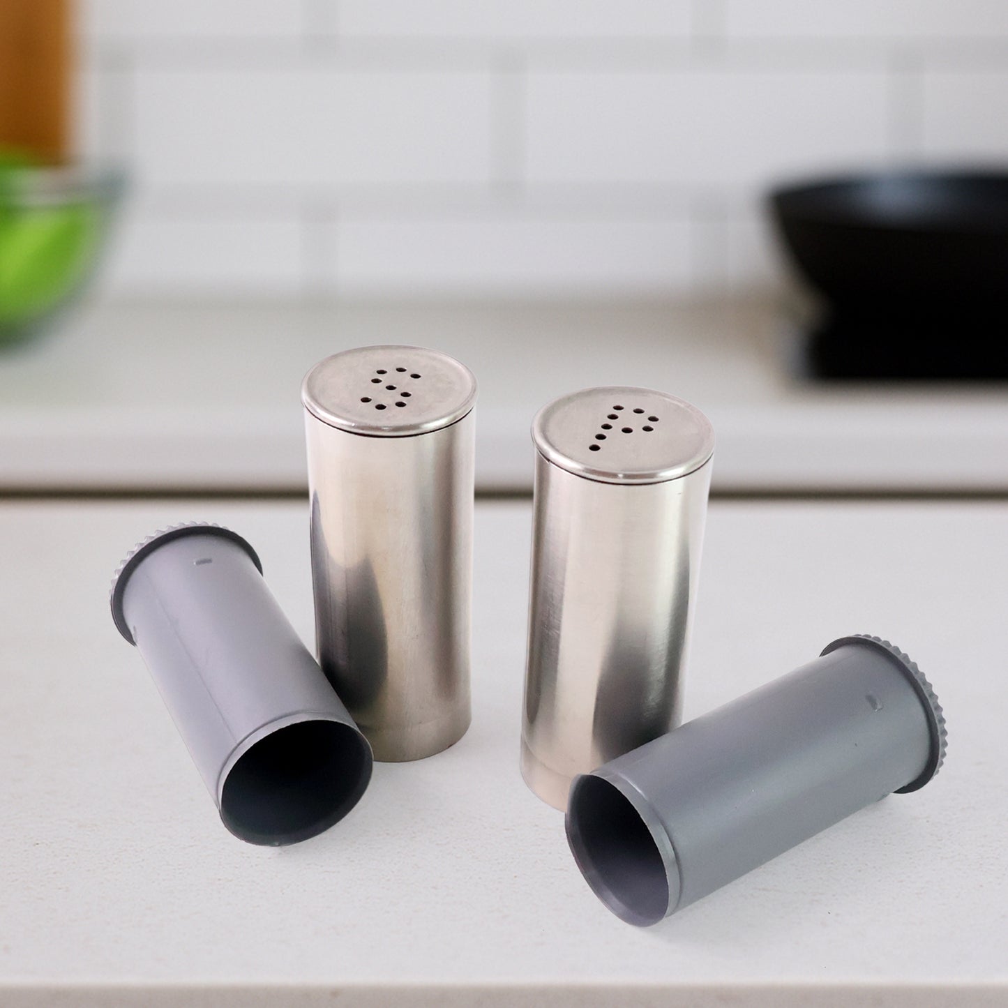 Stainless Steel Salt And Pepper Shaker Set (2 Pc) - warehousetech13