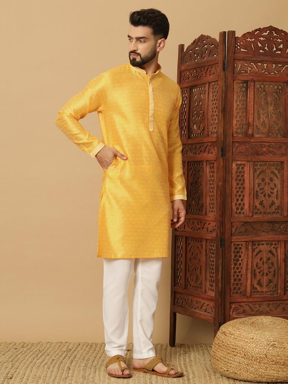 Men's Jacquard Solid Kurta Pyajama Set - warehousetech13