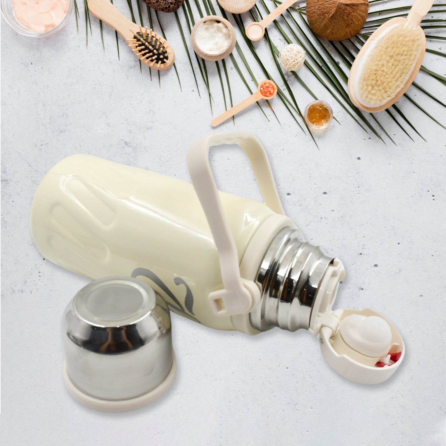Stainless Steel Vacuum Insulated Water Bottle Leak Proof Flask For hot / cold Tea Coffee (900 Ml) - warehousetech13