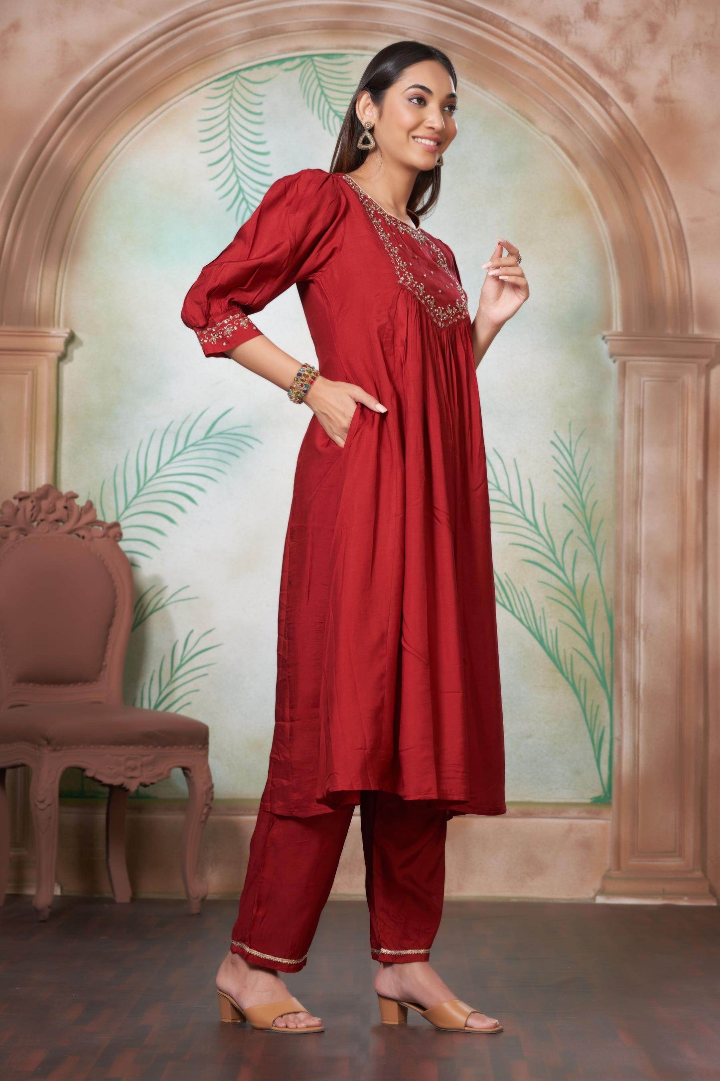 Gayatri Muslin Beige & Red Kurta Set with Dupatta – Elegant Festive Ethnic Wear for Women