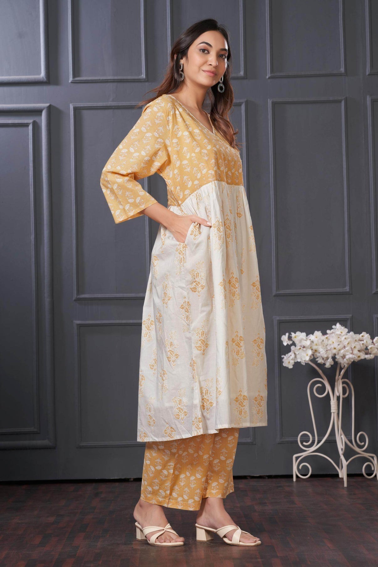 Nisha Cotton Off White Kurta Set with Dupatta - Elegant Ethnic Wear for Women | Festive & Casual Kurta