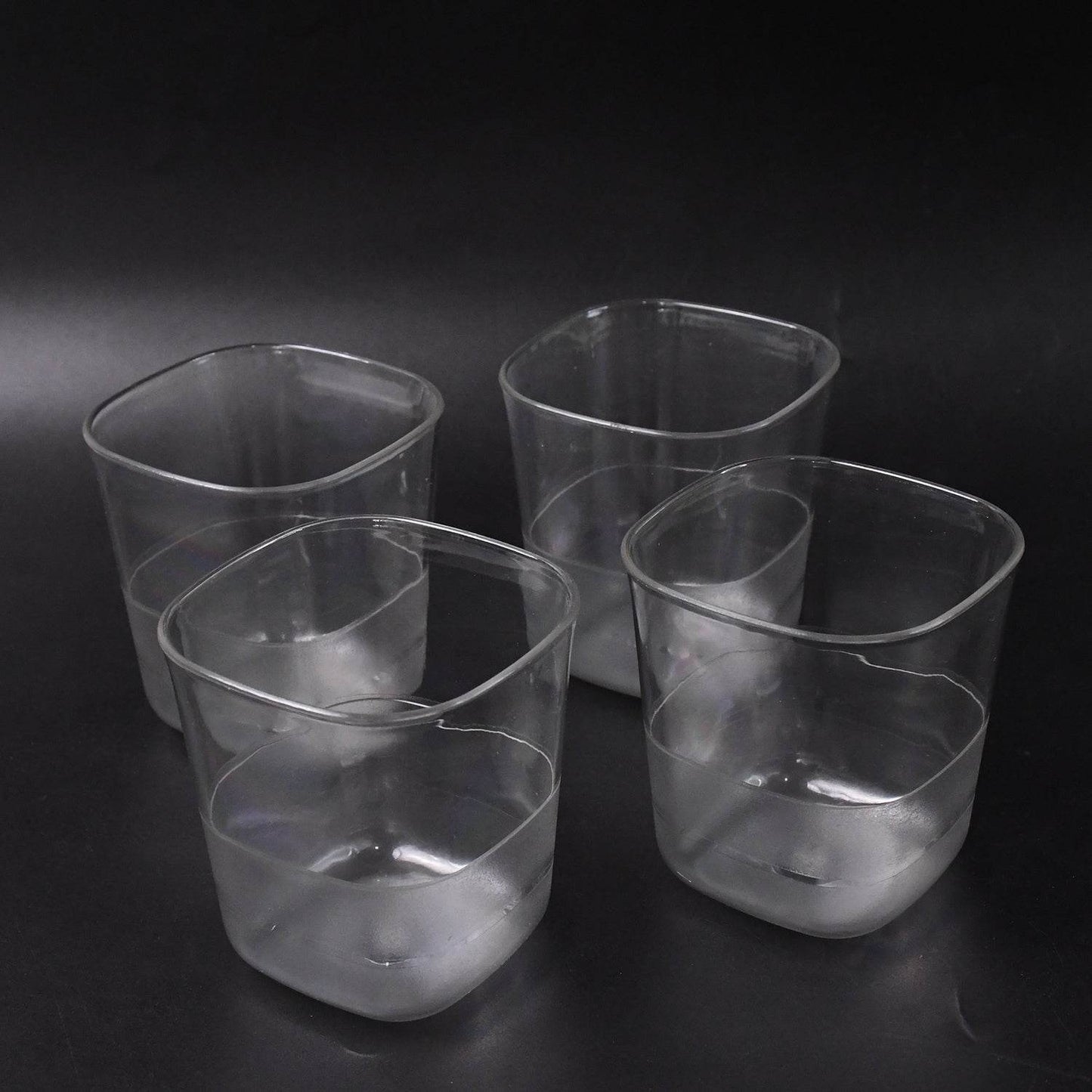 Transparent Stylish Premium Jug With Elegant Handle (2000 Ml Jug Approx 4 Pcs Plastic Glass) - warehousetech13