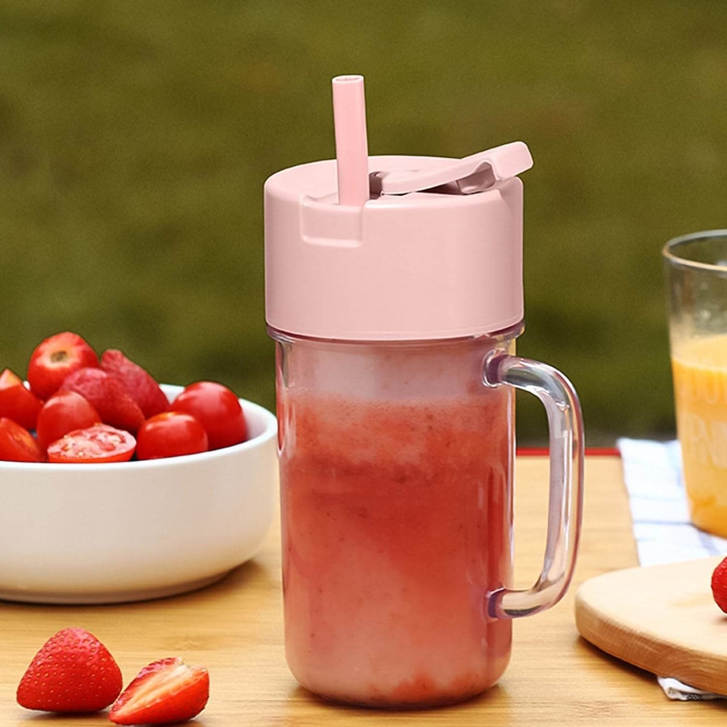 Portable Crusher Juicer With Handle Straw Usb Rechargeable 6 Blades (420 Ml) - warehousetech13