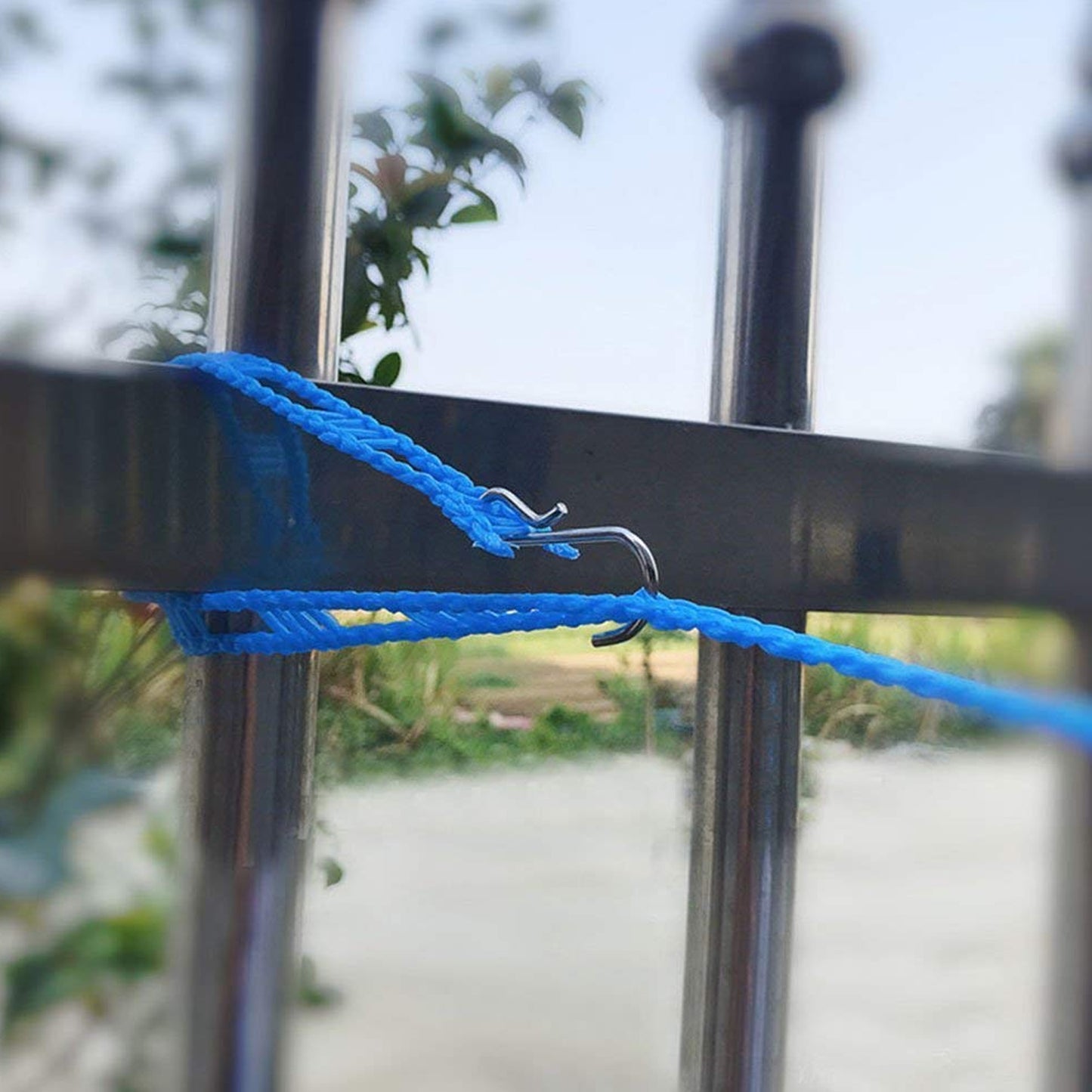 8861 3 Meters Windprood Anti-slip Clothes Washing Line Drying Nylon Rope With Hooks Durable Camping Clothesline Portable Clothes Drying Line Indoor Outdoor Laundry Storage For Travel Home Use (3 Mtr.) - warehousetech13
