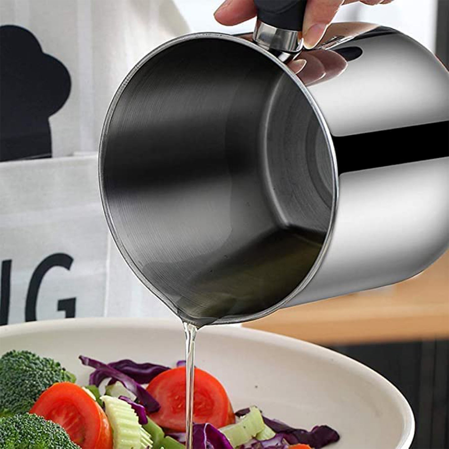 Stainless Steel Oil Strainer Pot with Lid & Filter Mesh | Grease Storage Container with Heat-Resistant Handle & Easy Pour Spout (1 Set)