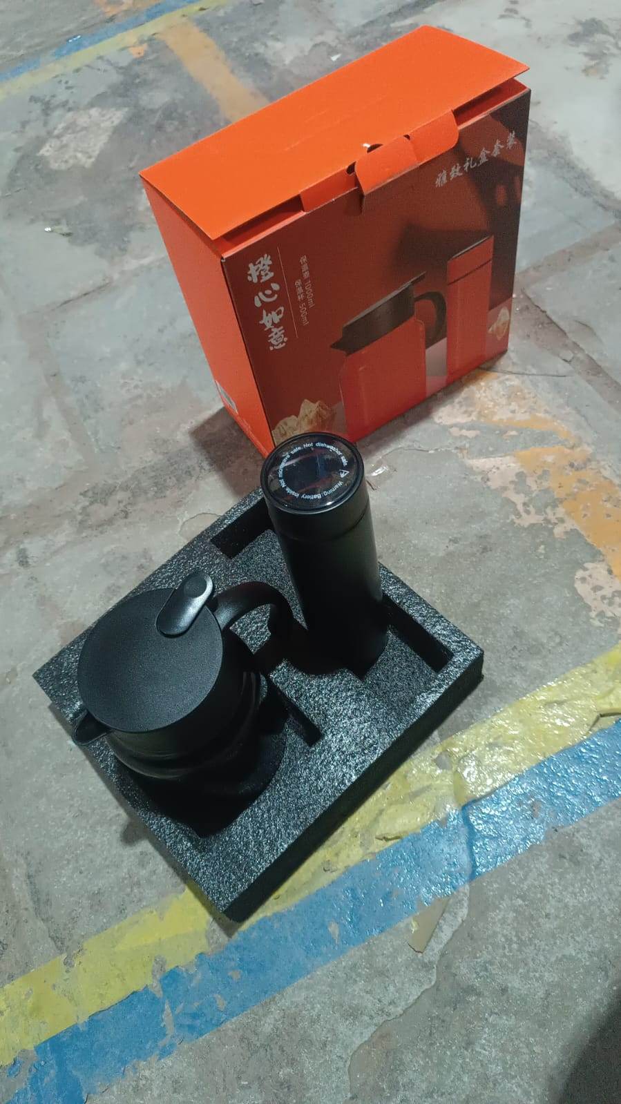 Thermal Coffee Carafe Tea Pot Water Bottles With Led Display - warehousetech13