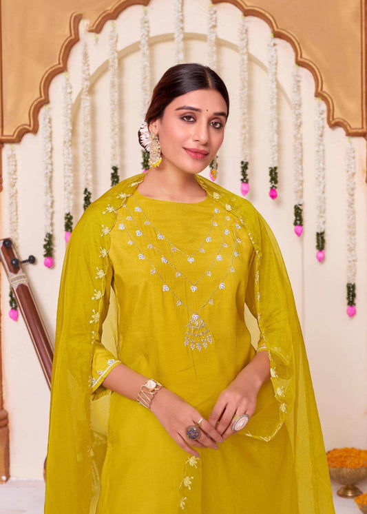 Roshni Muslin Yellow and Purple Kurta Set with Dupatta – Elegant Women’s Ethnic Wear Outfit