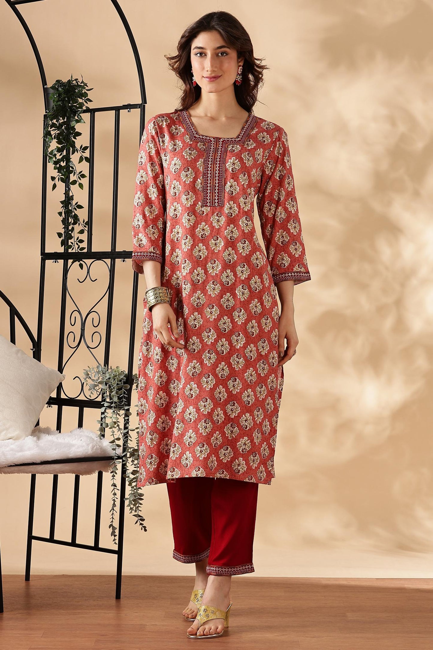 BulBul Shamaira Printed Grey & Rust Rayon Salwar Suit - Lightweight, Stylish Ethnic Wear for Women