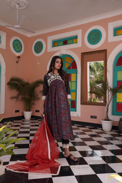 Bhumika Chanderi Red Kurta Set with Dupatta – Elegant Ethnic Wear for Women