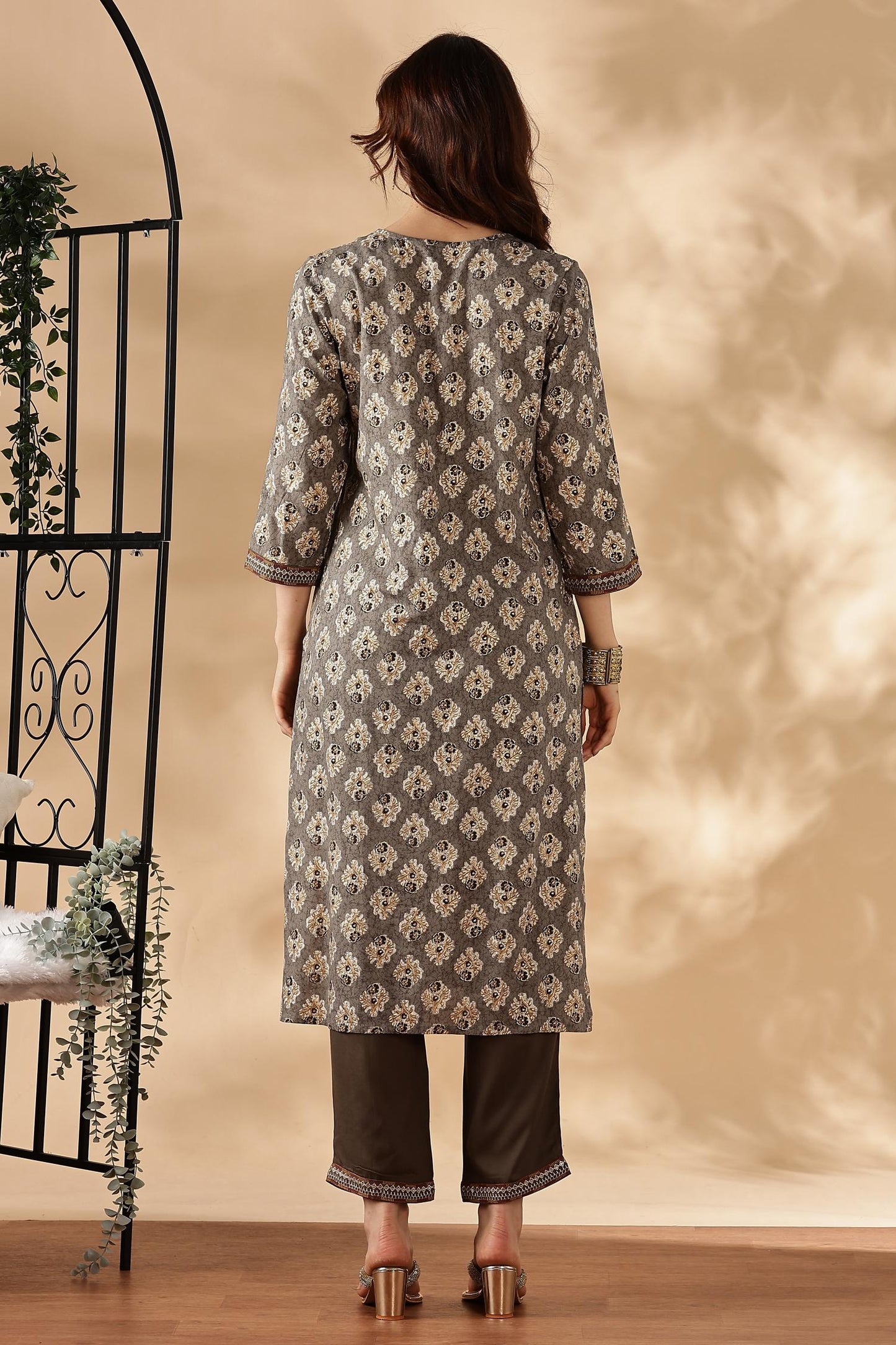 BulBul Shamaira Printed Grey & Rust Rayon Salwar Suit - Lightweight, Stylish Ethnic Wear for Women