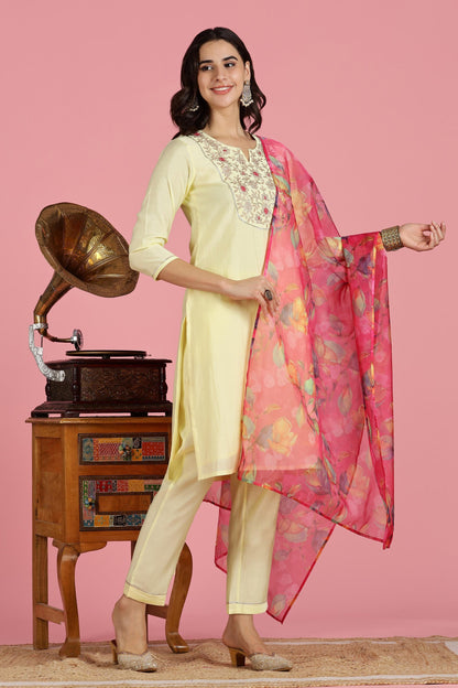 Butter Yellow Chanderi Silk Kurta Set with Resham Zari Floral Embroidery