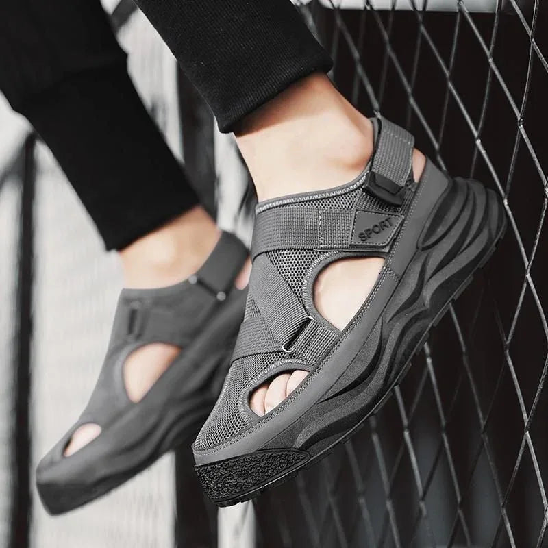 Men's Close Toe Breathable Sandals - warehousetech13