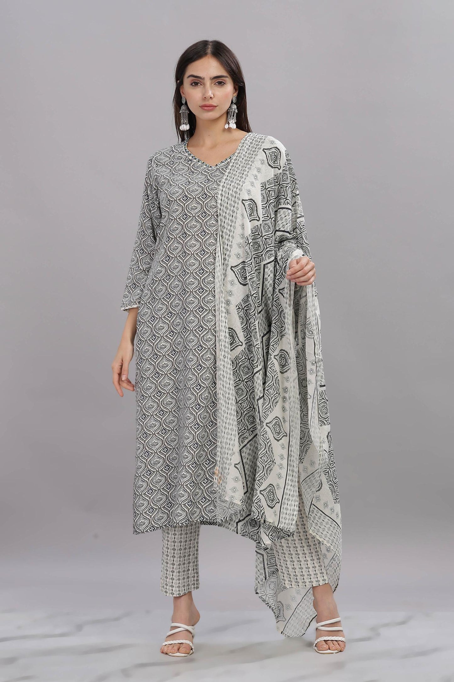 Firdous Rayon Grey Kurta Set with Dupatta – Elegant Ethnic Wear for Women | Stylish Festive Outfit
