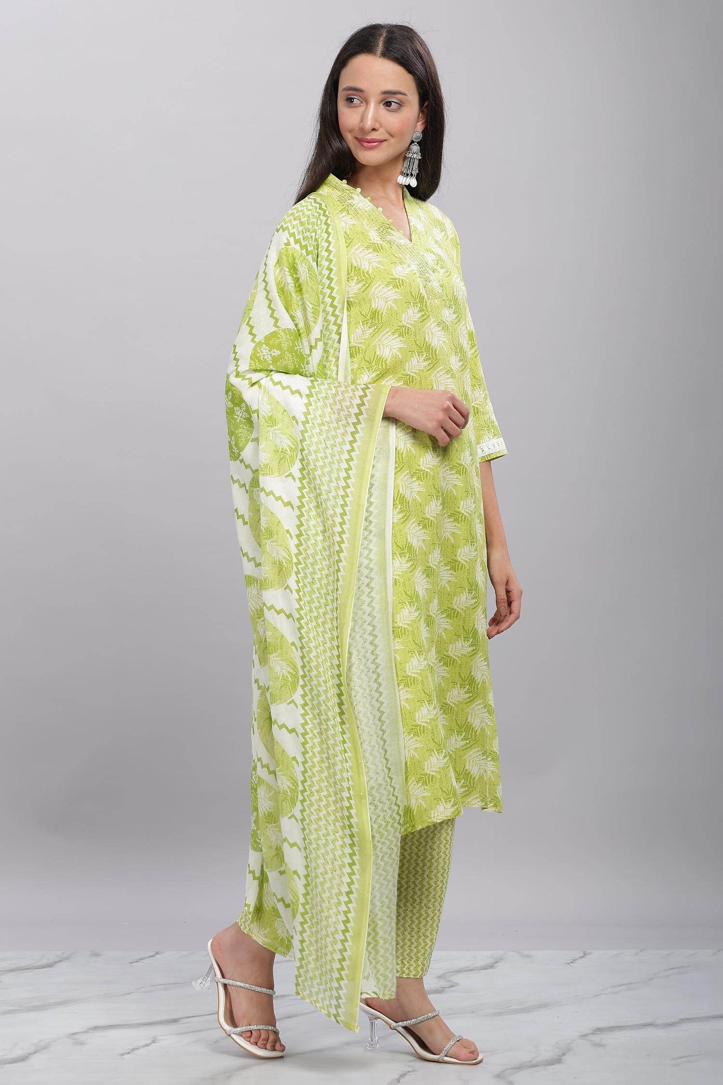 Firdous Rayon Green Kurta Set with Dupatta – Elegant Ethnic Wear for Women