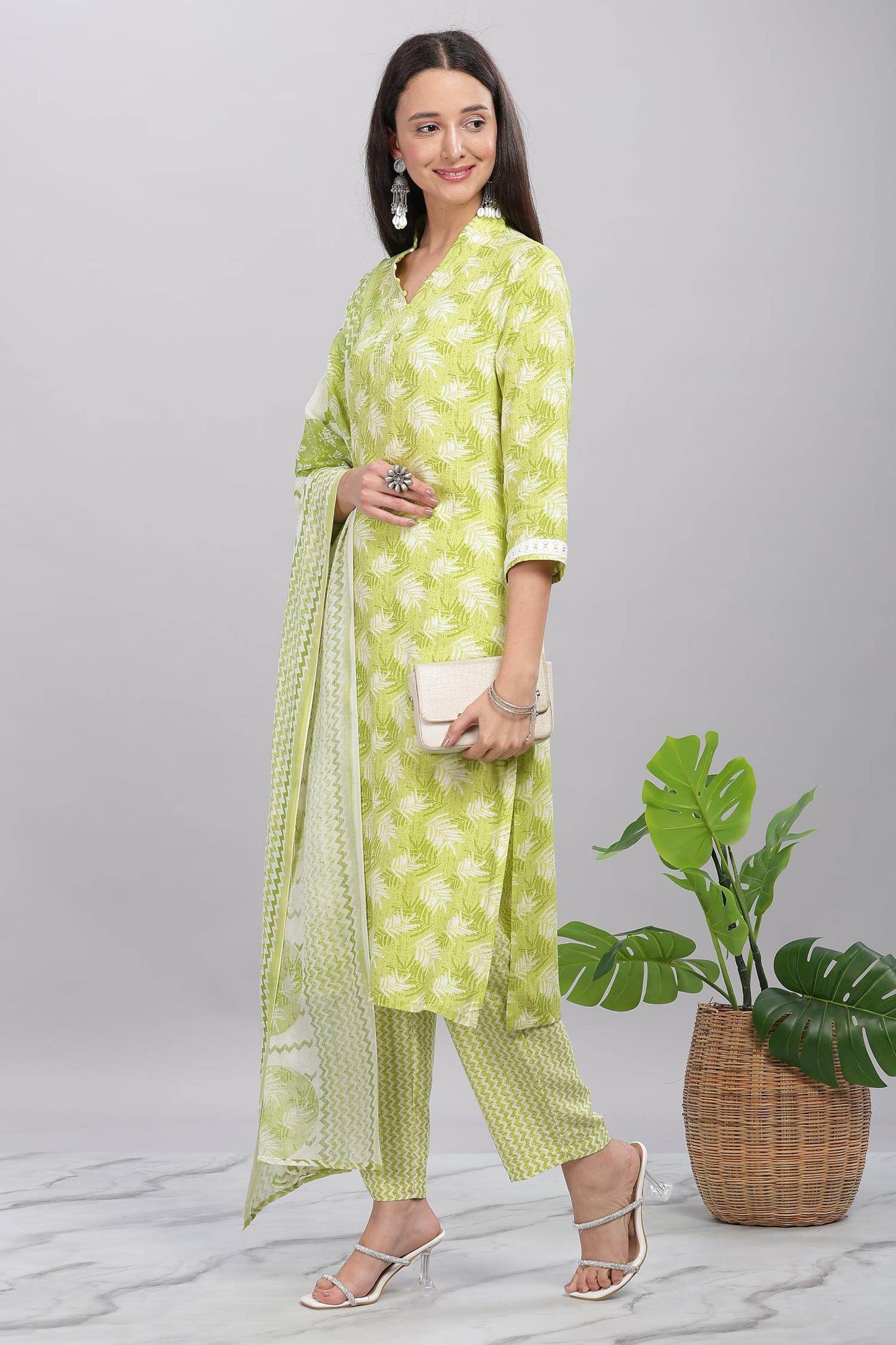 Firdous Rayon Green Kurta Set with Dupatta – Elegant Ethnic Wear for Women