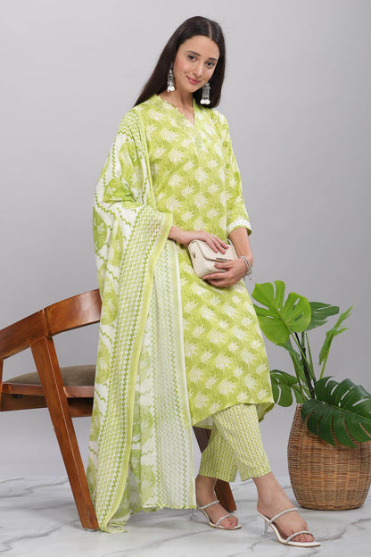 Firdous Rayon Green Kurta Set with Dupatta – Elegant Ethnic Wear for Women