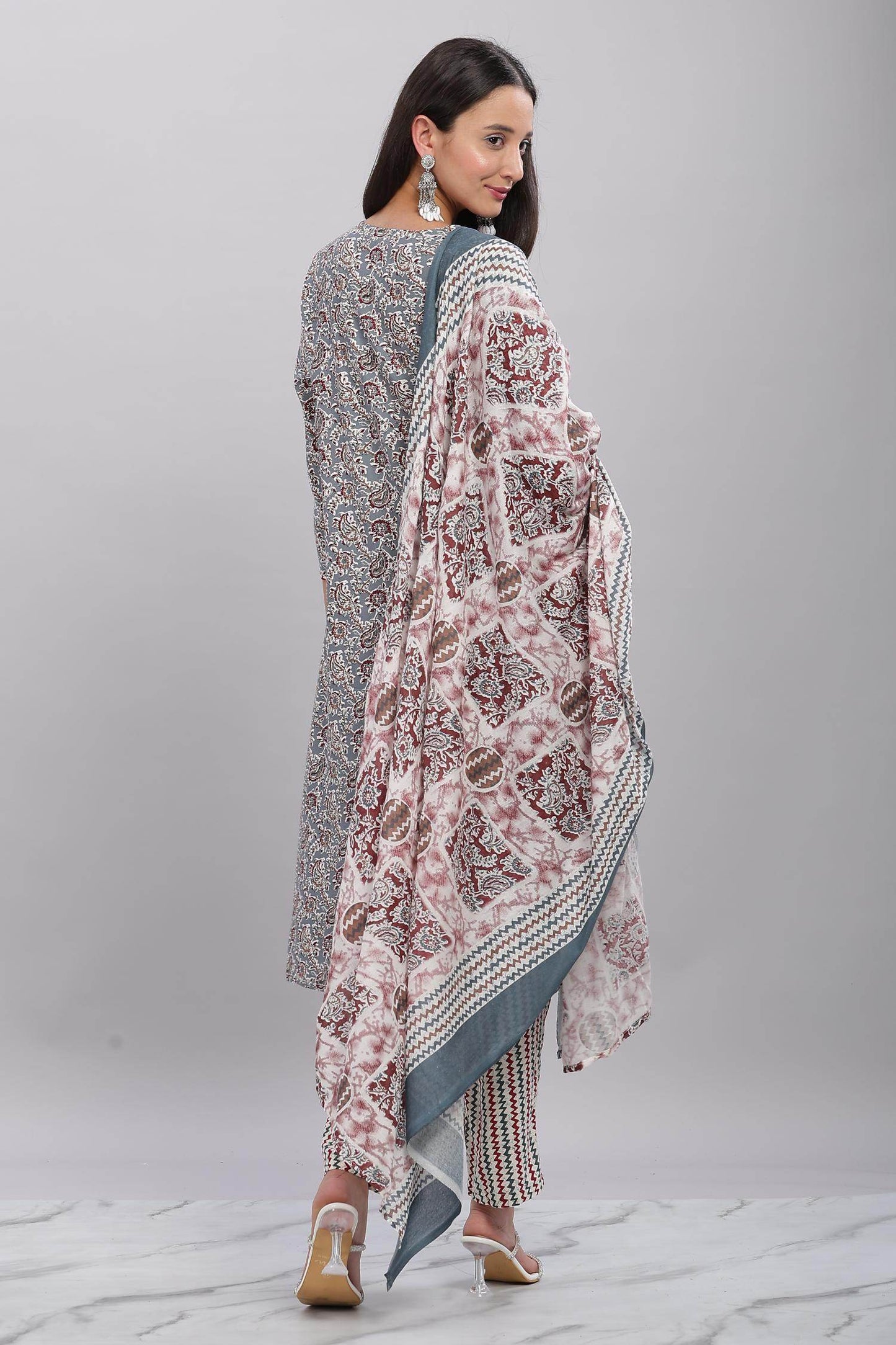 Firdous Rayon Grey Kurta Set with Dupatta – Elegant Ethnic Wear for Women