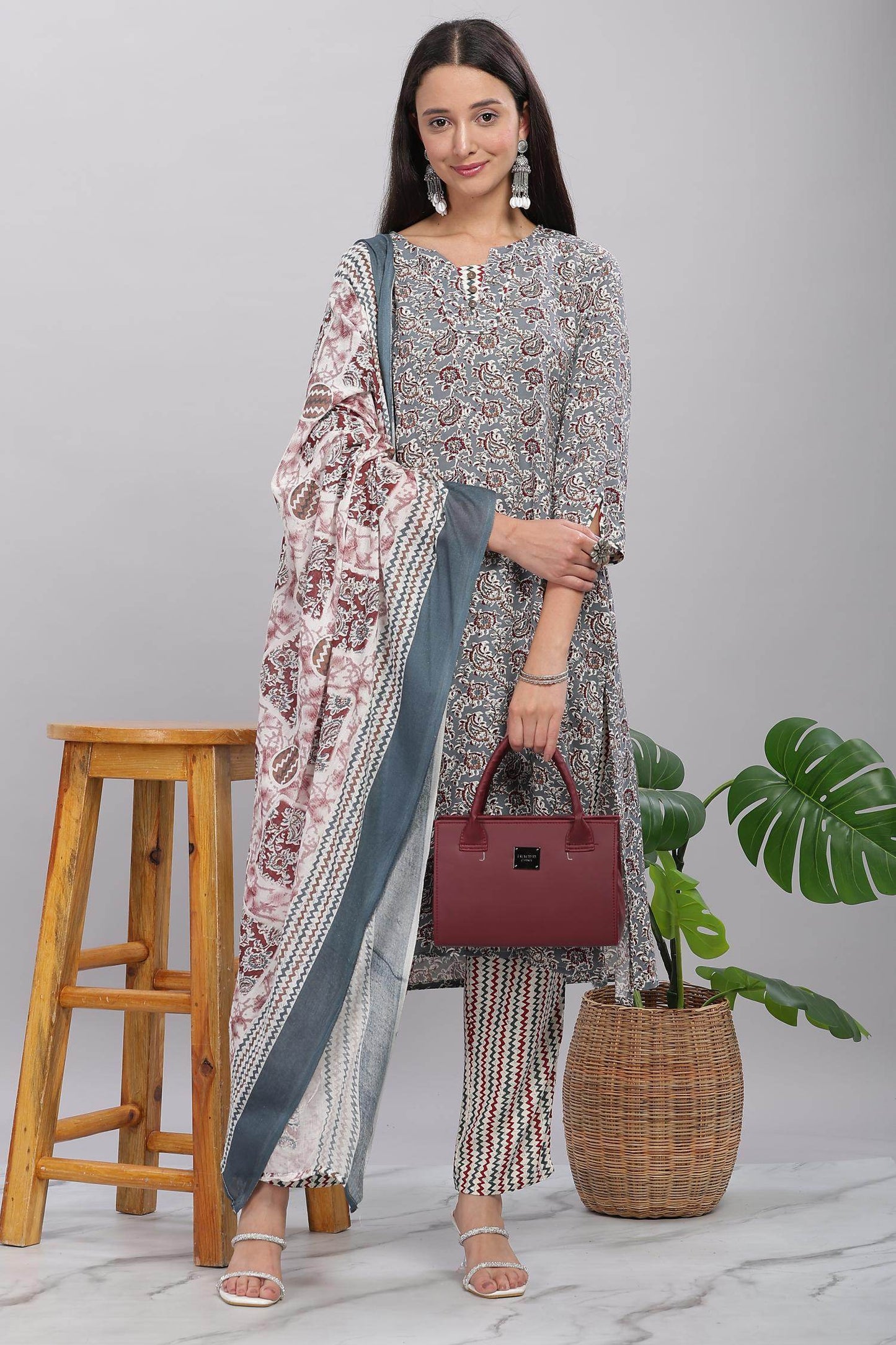 Firdous Rayon Grey Kurta Set with Dupatta – Elegant Ethnic Wear for Women
