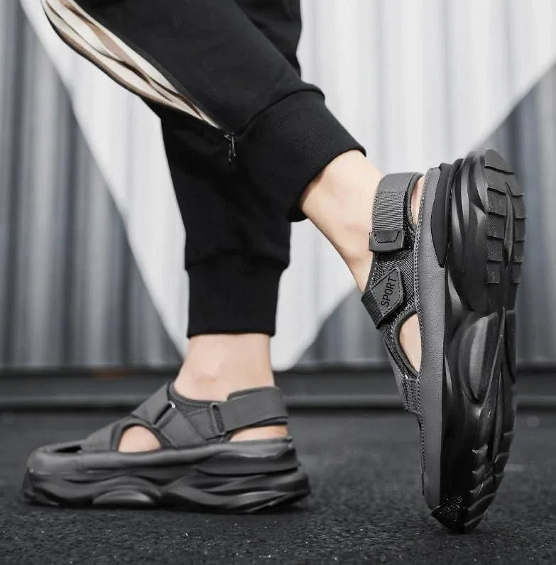 Men's Close Toe Breathable Sandals - warehousetech13