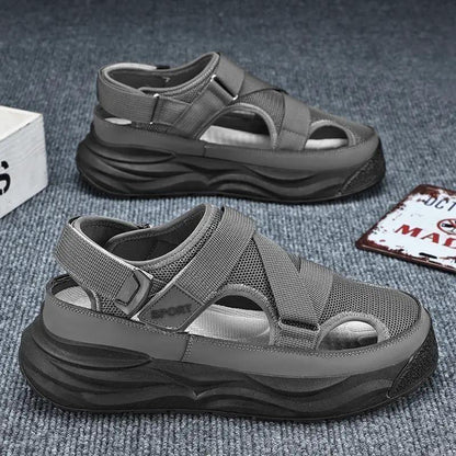 Men's Close Toe Breathable Sandals - warehousetech13