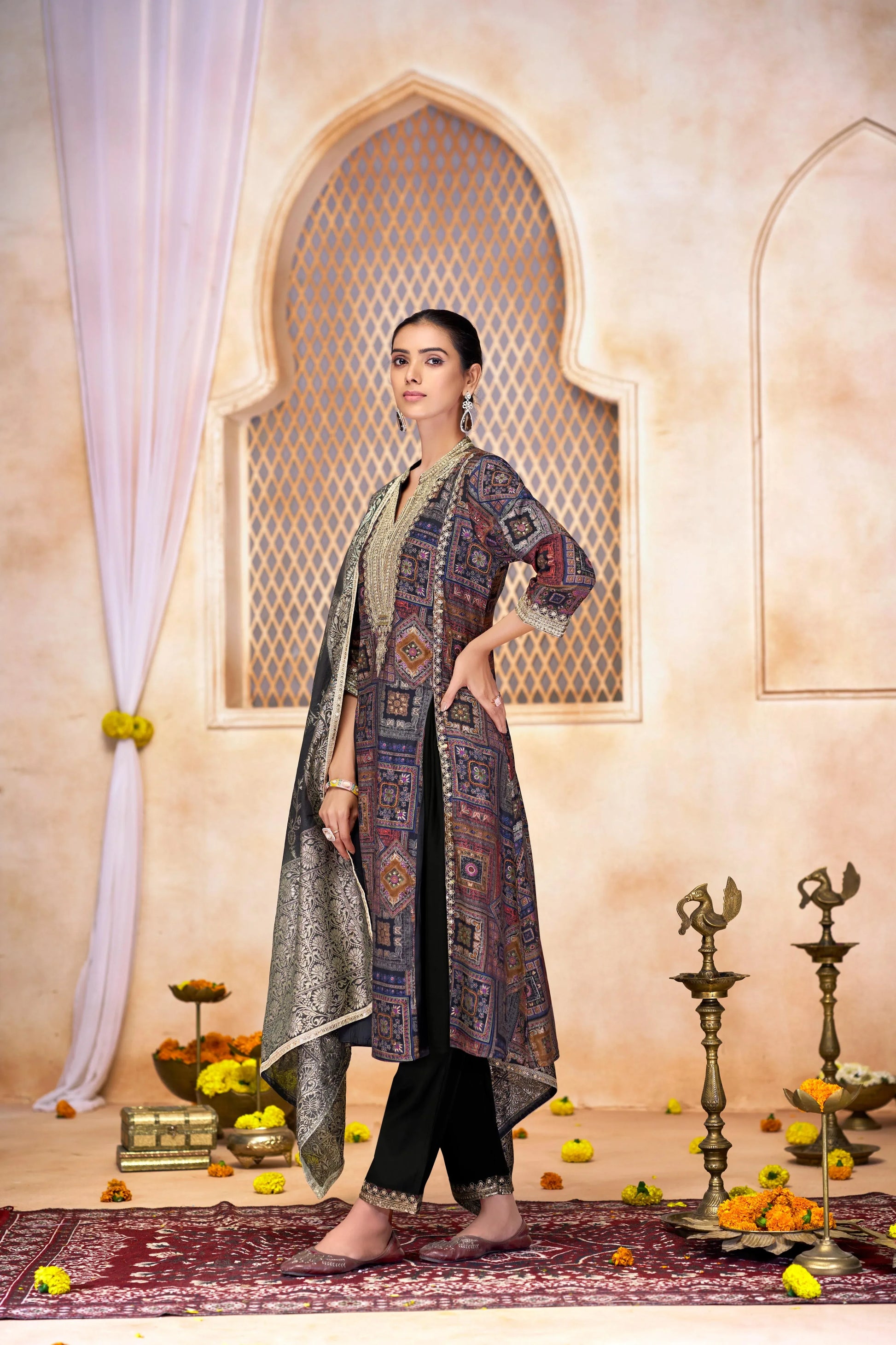 Rashmi Black Kurta and Dupatta Set - Traditional Indian Wear for Women - warehousetech13
