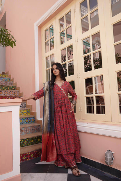 Elegant Inayat Red Chanderi Kurta and Dupatta Set