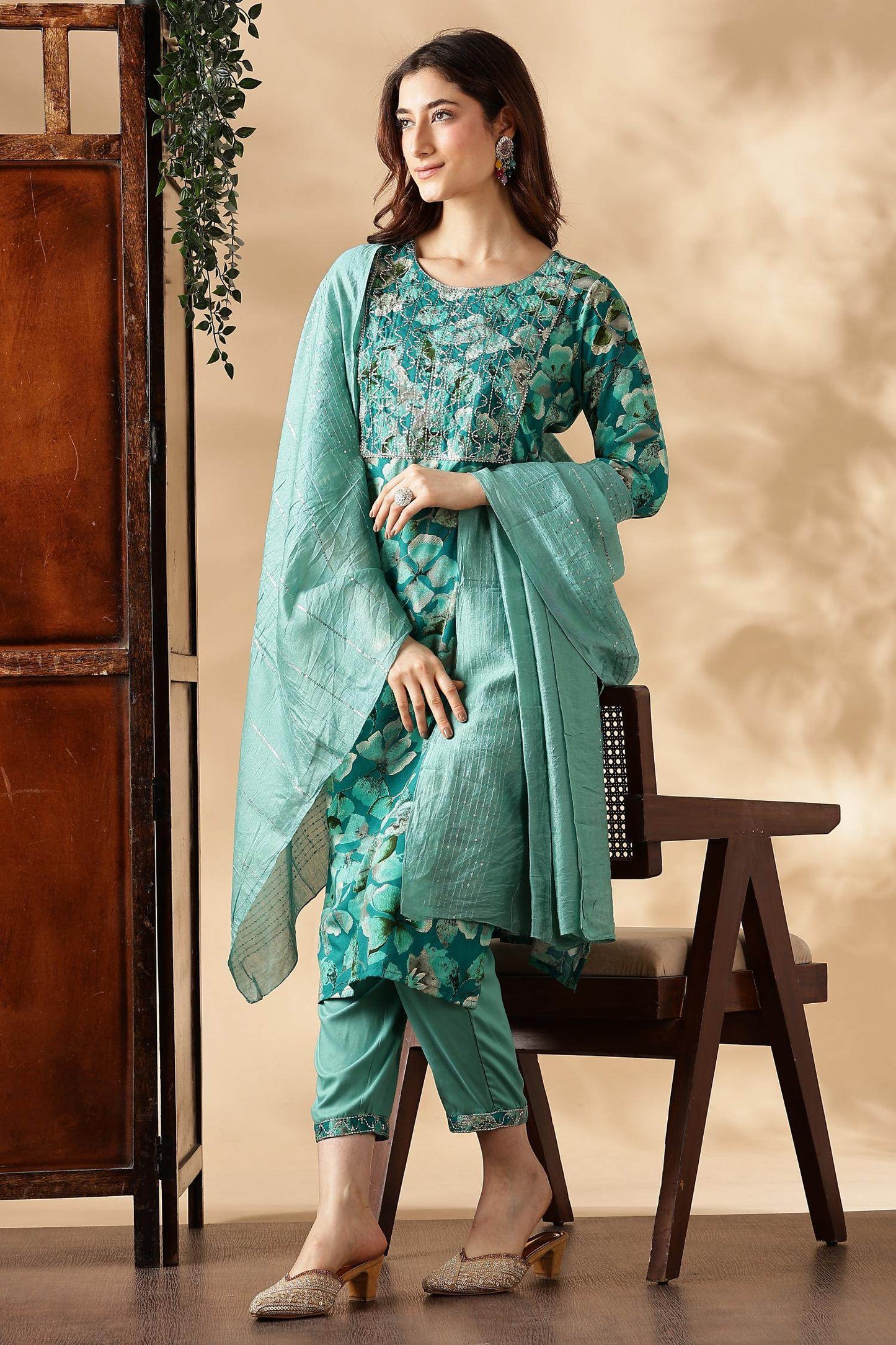 Simar Rayon Fuschia & Rama Kurta Set with Dupatta - Stylish Women’s Ethnic Wear, Comfortable & Vibrant Outfit