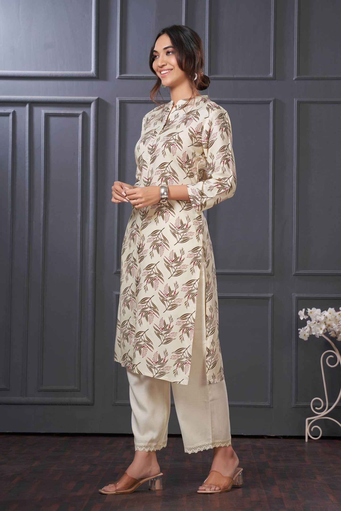 Elegant Lily Green & Olive Floral Kurta Set by BulBul in Rayon Fabric