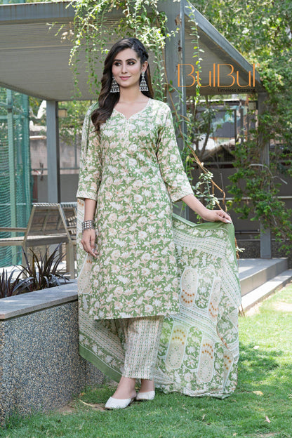 Stylish Cotton Kurta Set with Dupatta for Women – Elegant Green & Red Color Ethnic Wear