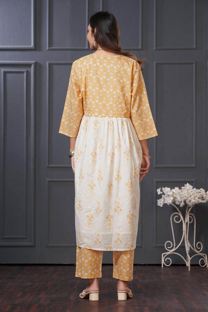 Nisha Cotton Off White Kurta Set with Dupatta - Elegant Ethnic Wear for Women | Festive & Casual Kurta