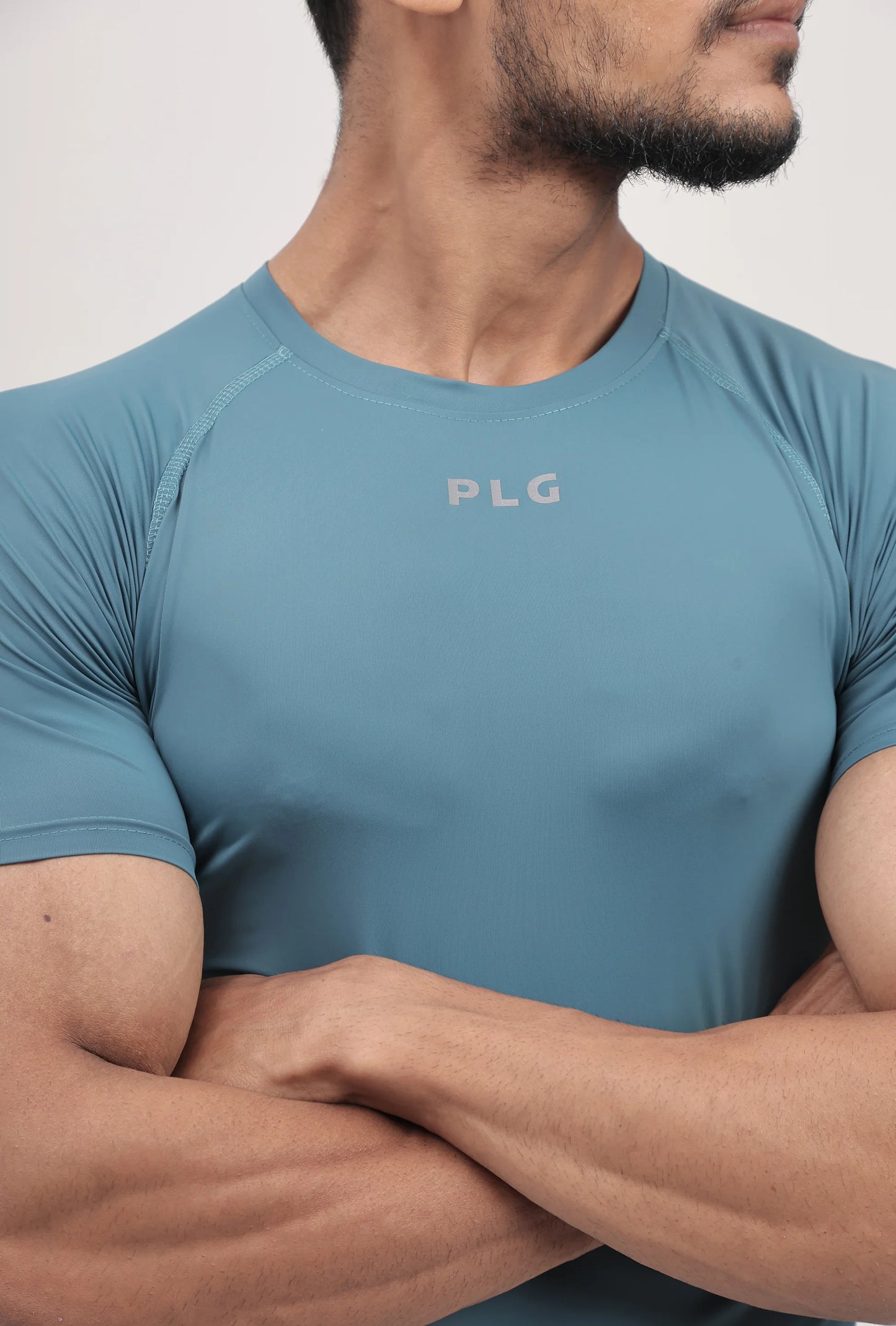 SHORT SLEEVE COMPRESSION