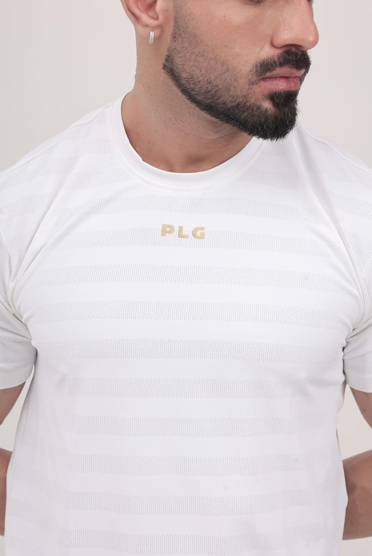 AIR FLOW WHITE -  lightweight, highly breathable activewear T‑shirts