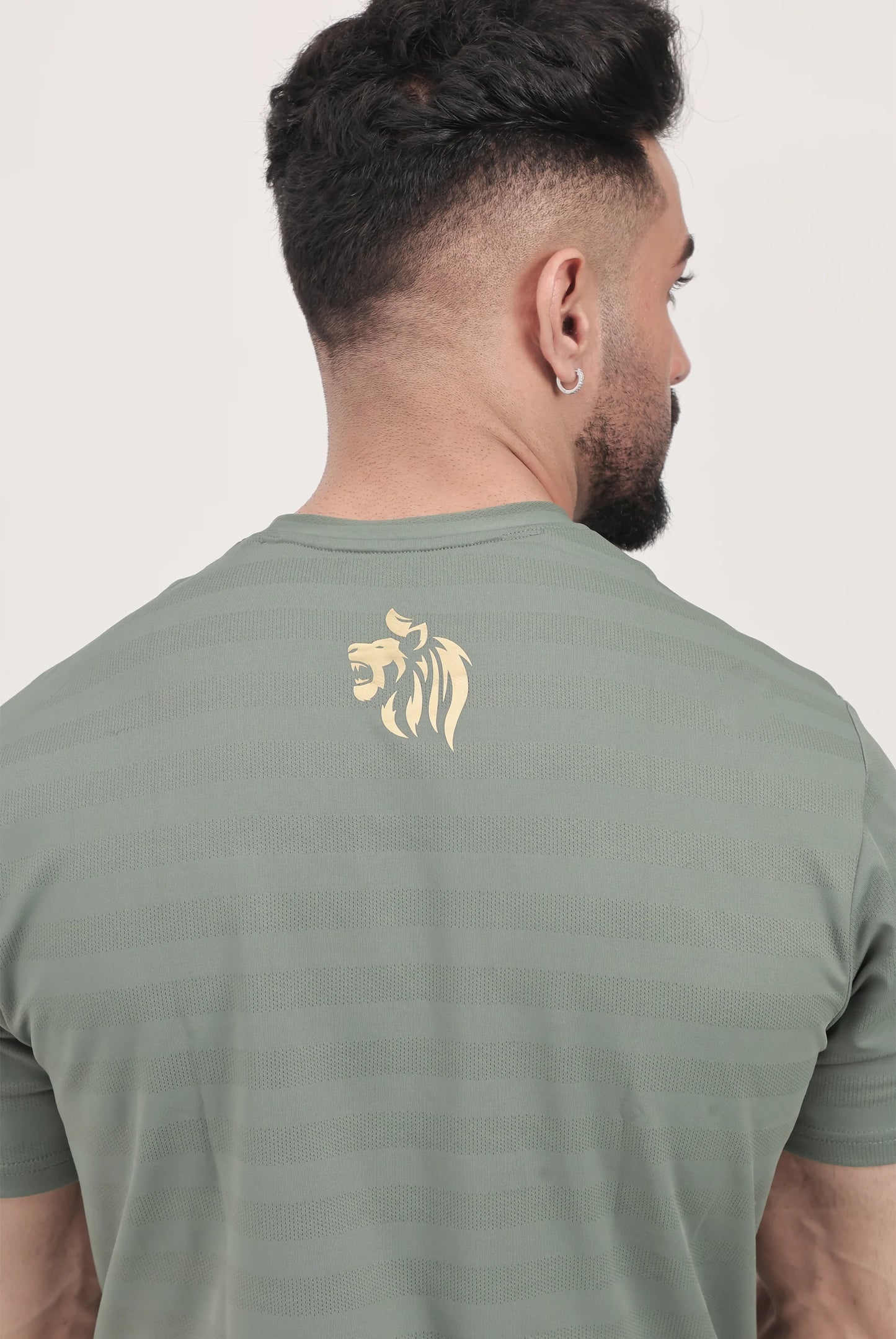 AIR FLOW BASIL- lightweight, highly breathable activewear T‑shirts