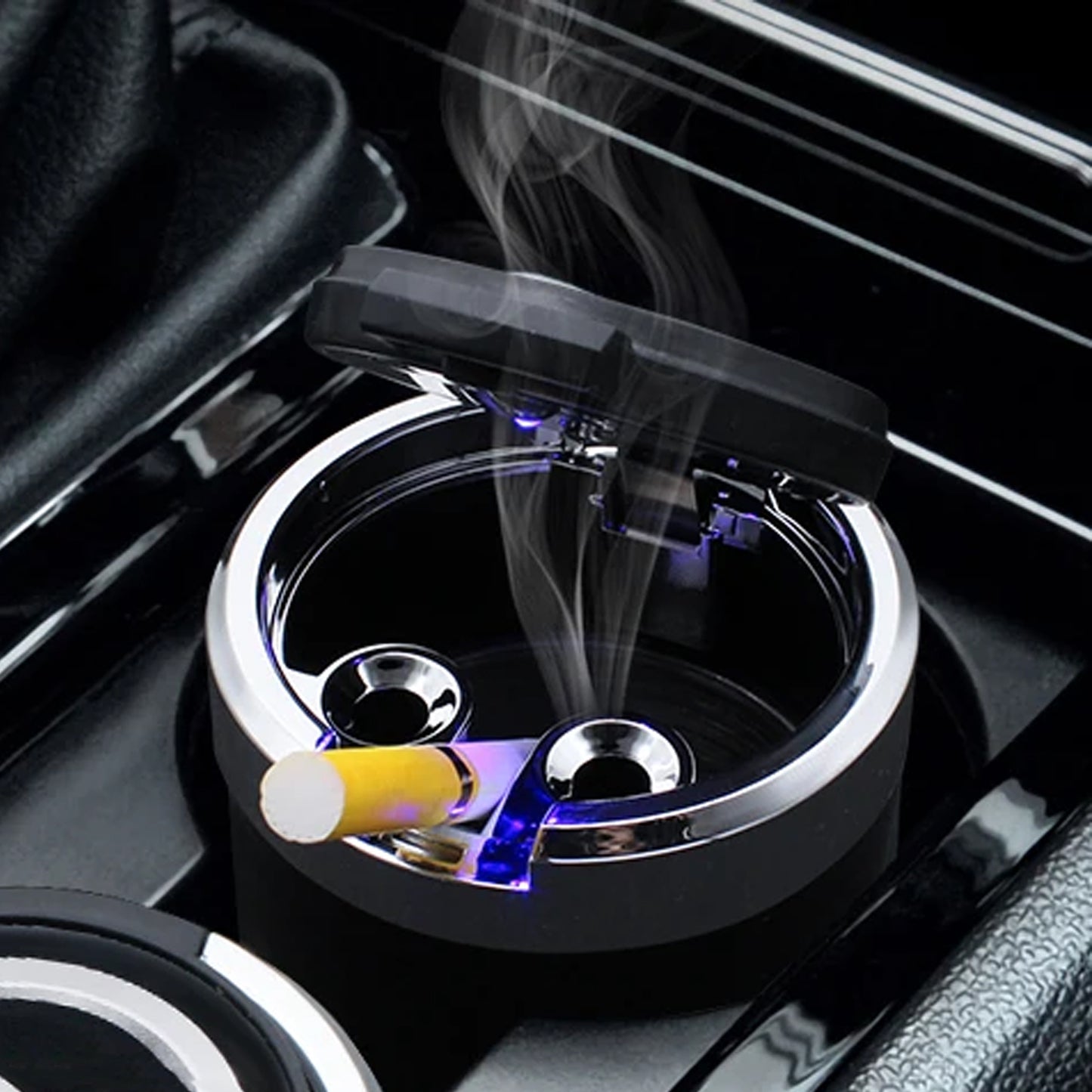 Portable Car Ashtray With Lid And Blue Led Light (1 Pc) - warehousetech13