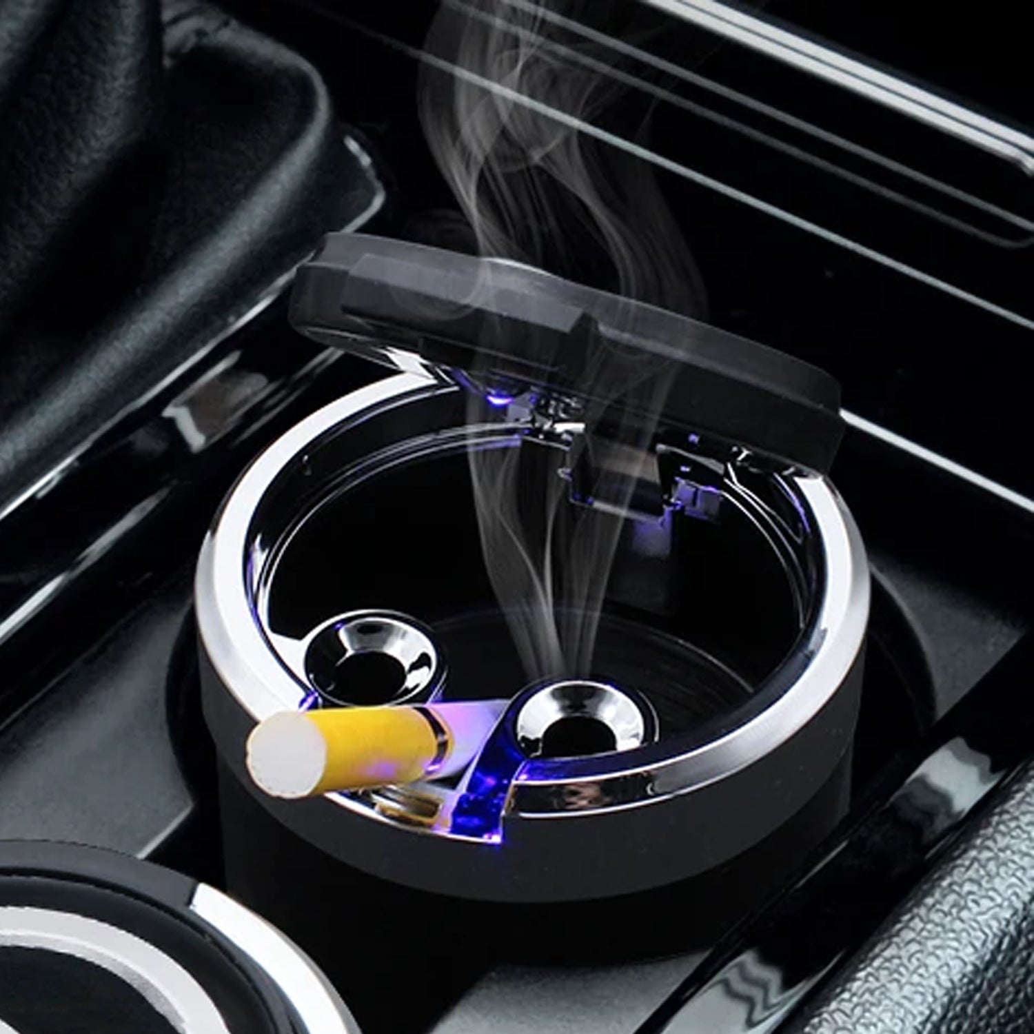 Portable Car Ashtray With Lid And Blue Led Light (1 Pc) - warehousetech13