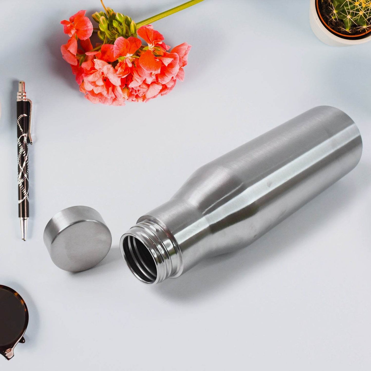 Stainless Steel Double Wall Vacuum-insulated Drink Water Bottle (1000 Ml Approx) - warehousetech13