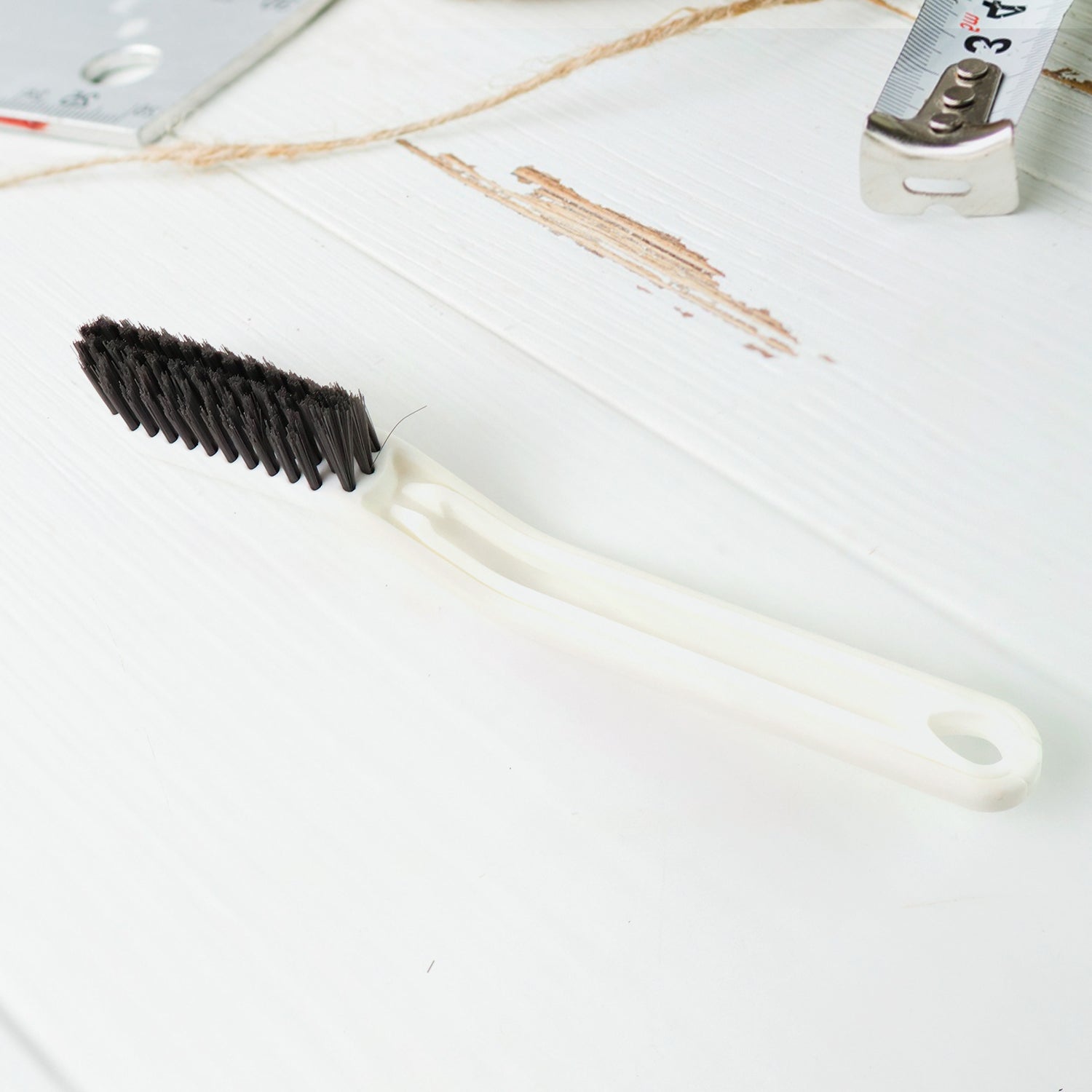 Multifunctional Floor Gap Brush 2 In 1 Cleaning Brush (1 Pc) - warehousetech13