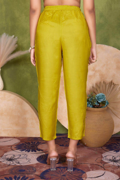 Roshni Muslin Yellow and Purple Kurta Set with Dupatta – Elegant Women’s Ethnic Wear Outfit