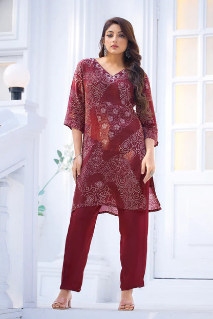 Dhaara Hand Mirror Work V-Neck Kurti Set - warehousetech13