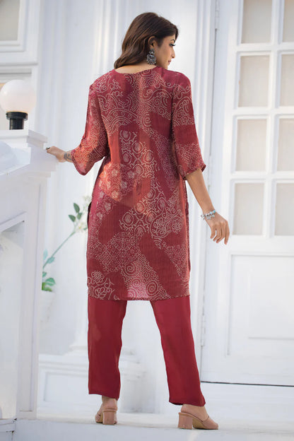 Dhaara Hand Mirror Work V-Neck Kurti Set - warehousetech13