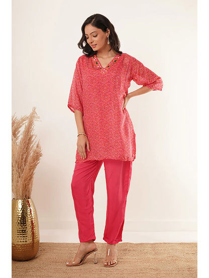 Dhaara Women Bandhani Printed Regular Mirror Work Kurti with Trousers - warehousetech13
