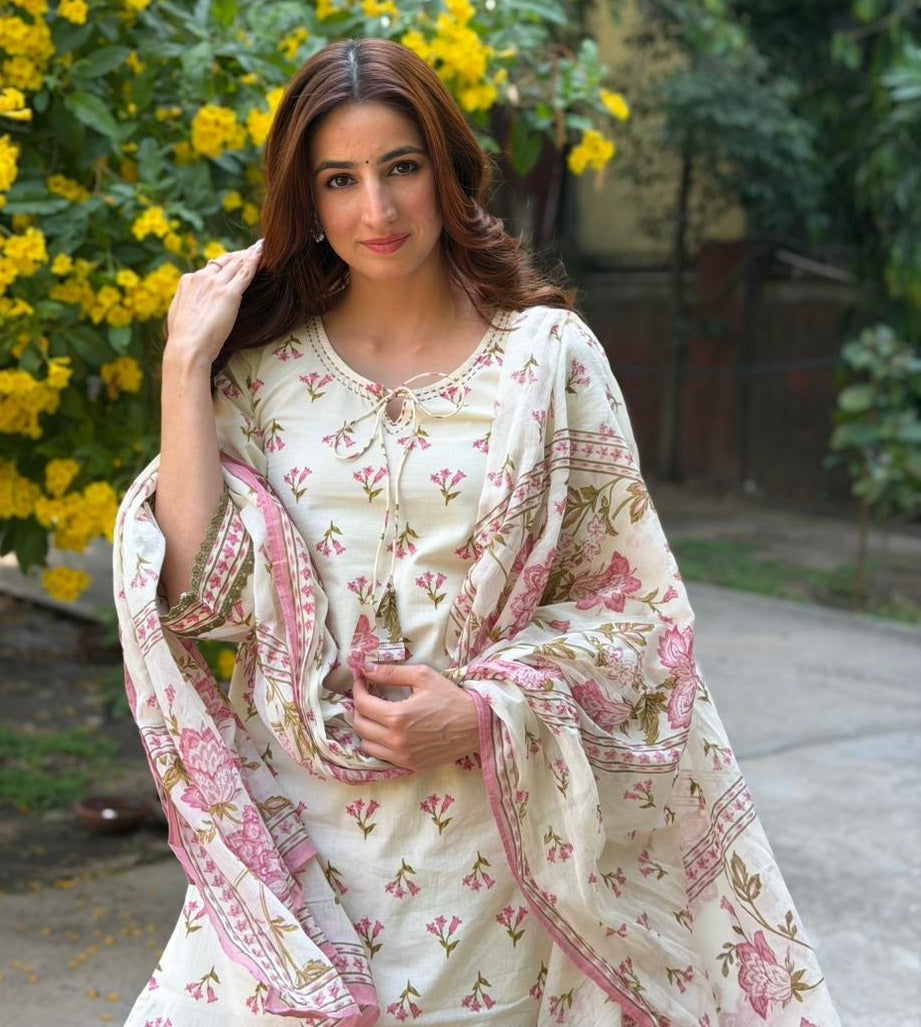 White Printed Viscose Short Kurta Set with Pants & Dupatta