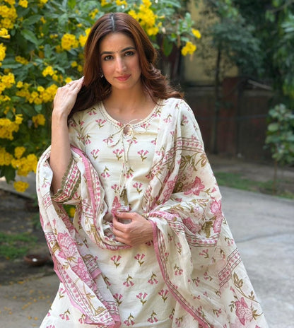 White Printed Viscose Short Kurta Set with Pants & Dupatta