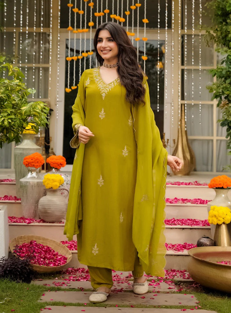 Green Viscose Kurta Pant Set with Dupatta