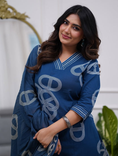 Blue Printed Viscose Kurta Set with Pants & Dupatta