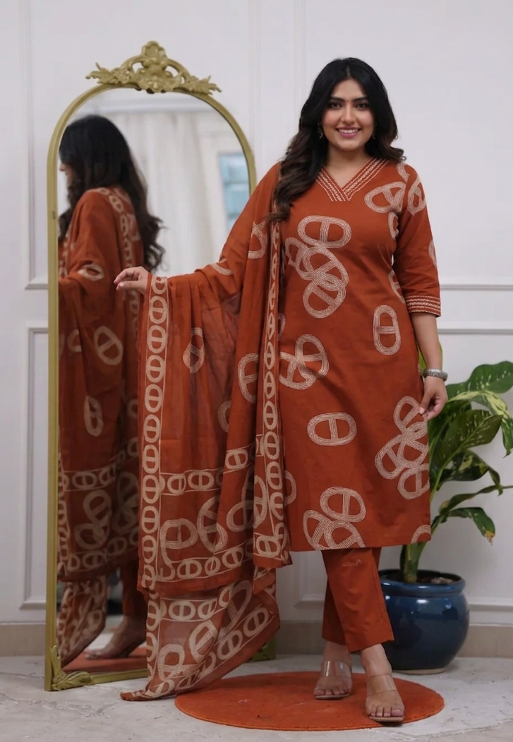 Orange Printed Viscose Kurta Set with Pants & Dupatta