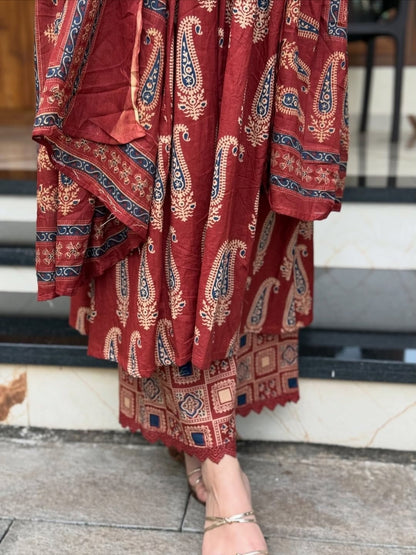 Red Printed Viscose Anarkali Kurta Set with Pants & Dupatta