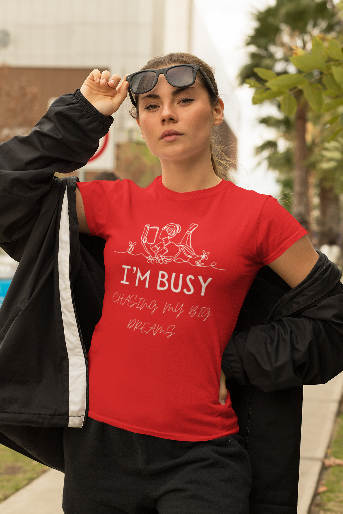 I'm Busy Chasing My Big Dreams Women's Graphic T-Shirt - Blue
